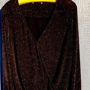 Elegant Black Gold sparkly blouse